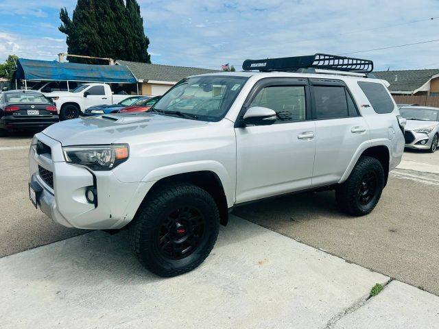 2016 Toyota 4Runner Trail Premium 4WD photo