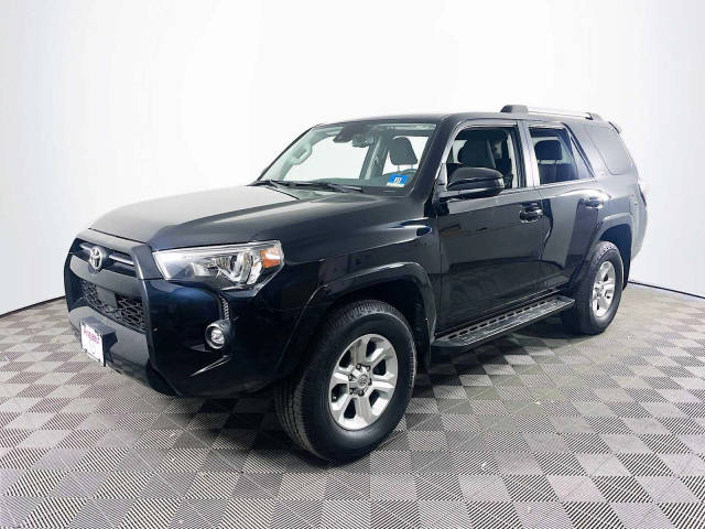 2021 Toyota 4Runner SR5 4WD photo
