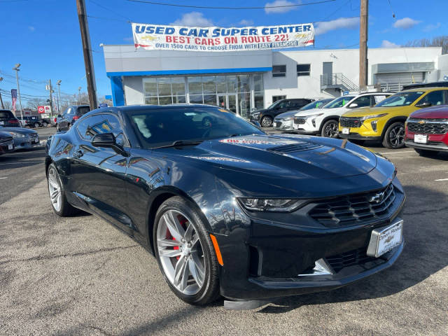 2021 Chevrolet Camaro LT1 RWD photo