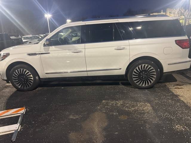 2020 Lincoln Navigator L Black Label 4WD photo