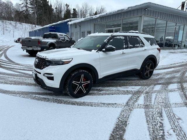 2021 Ford Explorer ST 4WD photo