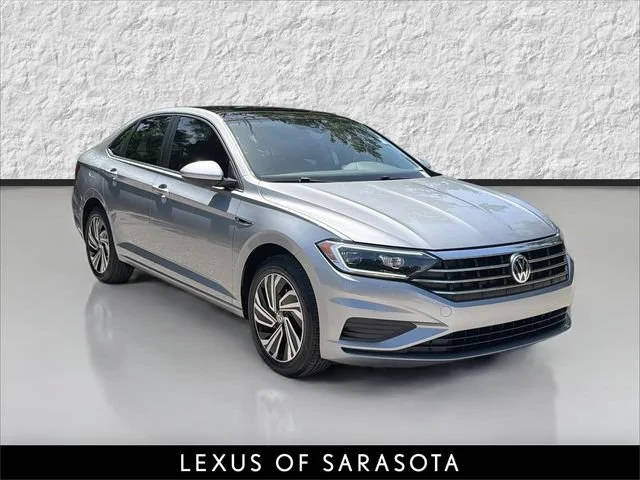 2021 Volkswagen Jetta SEL FWD photo