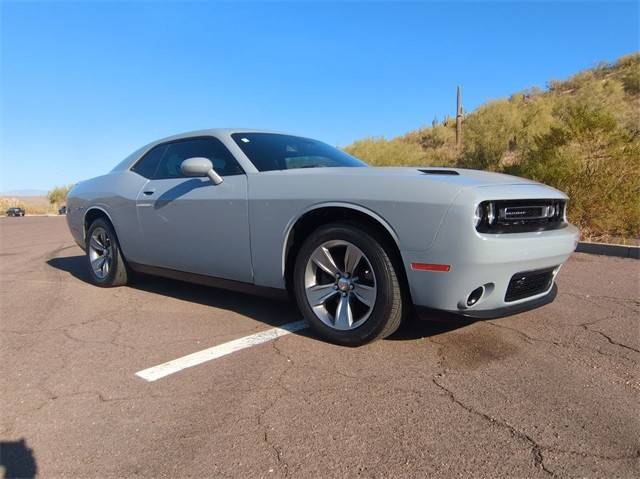 2021 Dodge Challenger SXT RWD photo