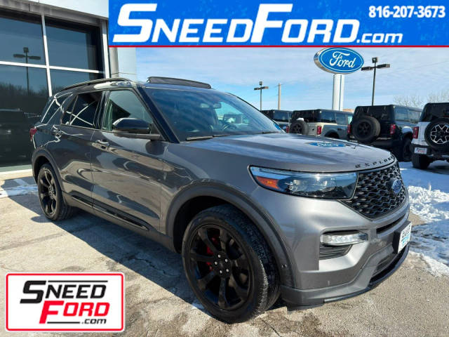 2021 Ford Explorer ST 4WD photo