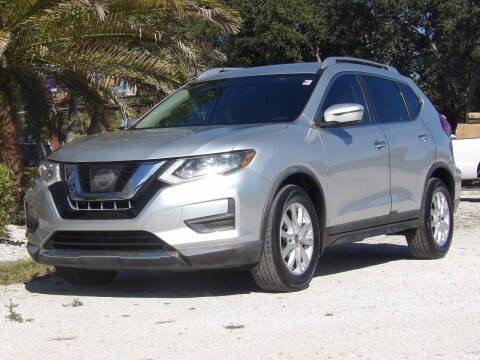 2017 Nissan Rogue SV FWD photo