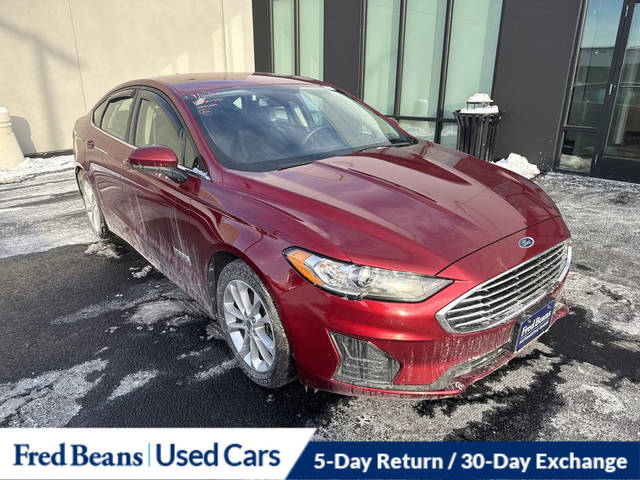 2019 Ford Fusion SE FWD photo