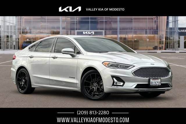 2019 Ford Fusion Titanium FWD photo