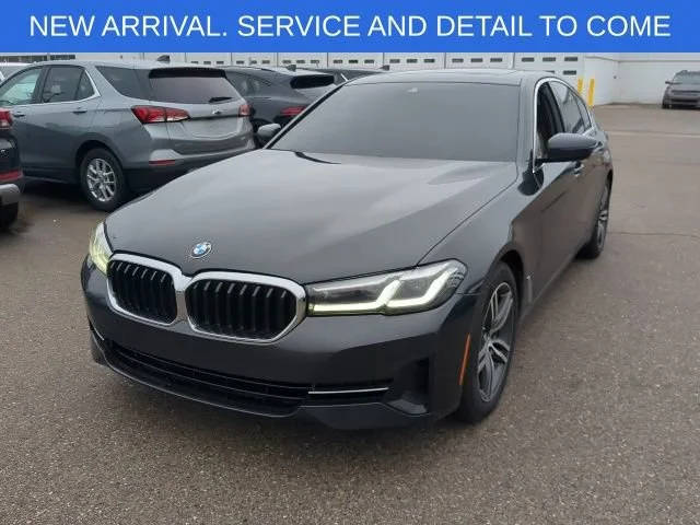 2021 BMW 5 Series 530i xDrive AWD photo