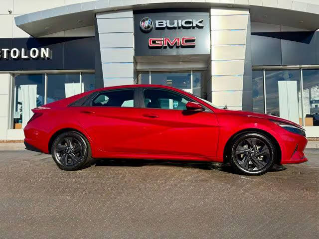 2021 Hyundai Elantra SEL FWD photo