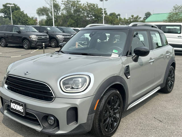 2021 MINI Countryman Oxford Edition FWD photo