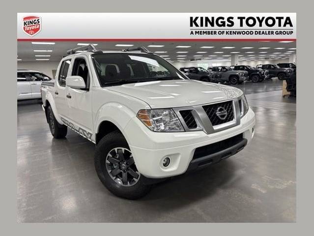 2020 Nissan Frontier PRO-4X 4WD photo