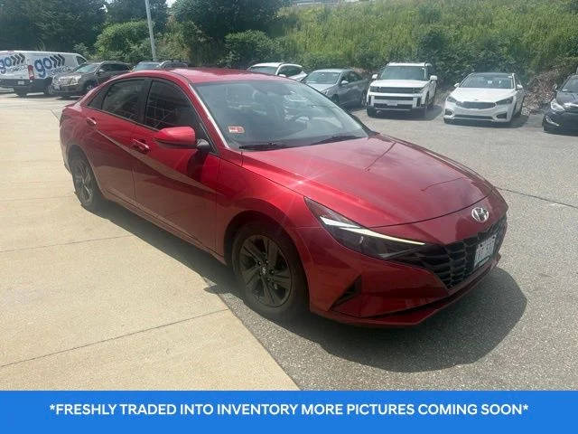 2021 Hyundai Elantra SEL FWD photo