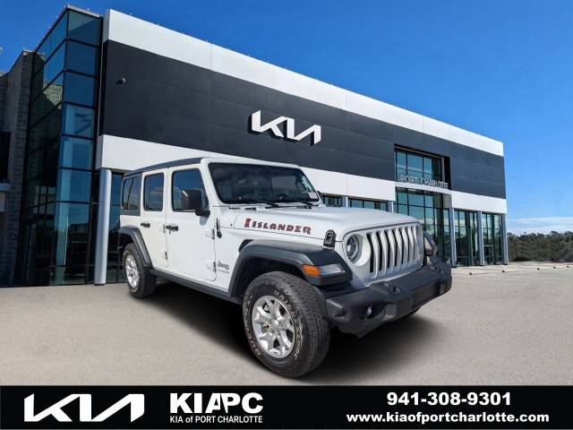 2021 Jeep Wrangler Unlimited Unlimited Islander 4WD photo