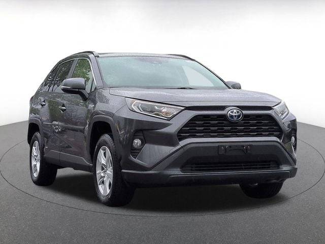 2021 Toyota RAV4 Hybrid XLE AWD photo