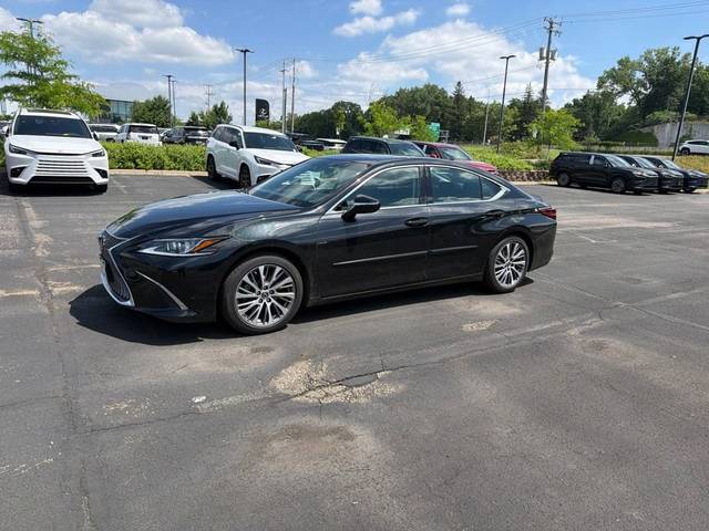 2021 Lexus ES ES 350 FWD photo