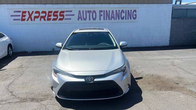 2021 Toyota Corolla LE FWD photo