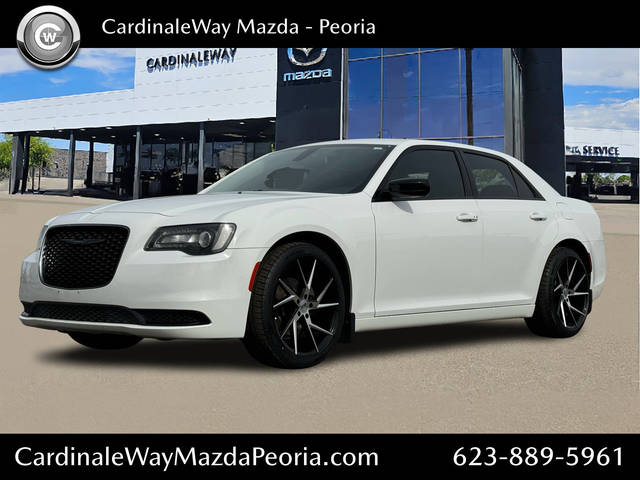 2021 Chrysler 300 Touring RWD photo
