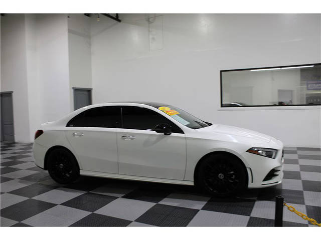 2021 Mercedes-Benz A-Class A 220 FWD photo