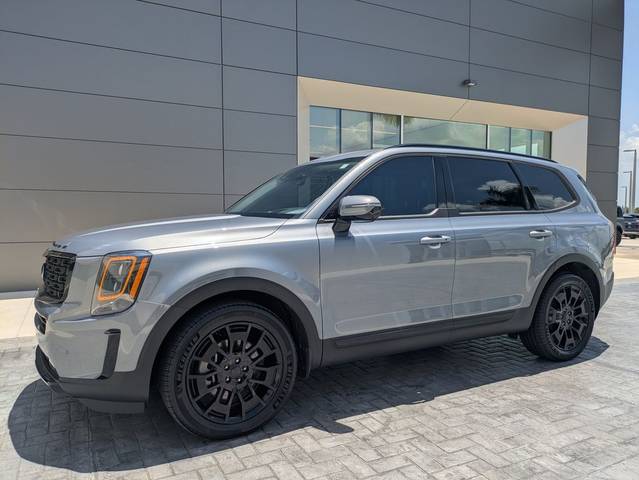 2021 Kia Telluride SX AWD photo