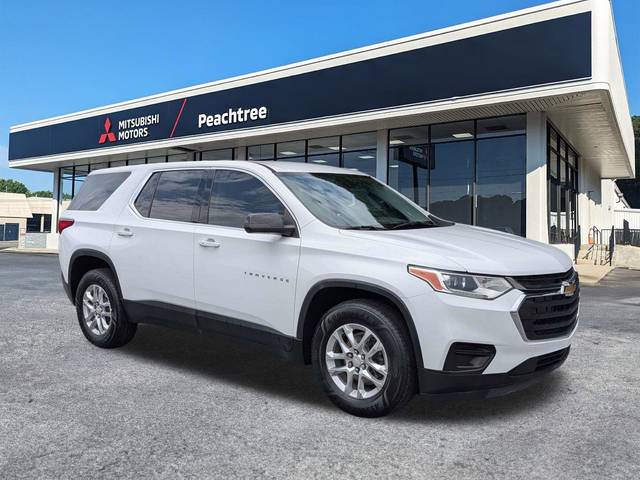 2021 Chevrolet Traverse LS FWD photo