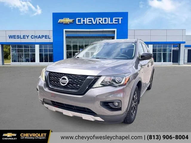 2020 Nissan Pathfinder SV FWD photo