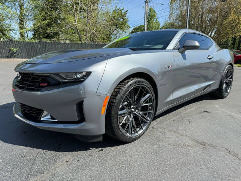 2021 Chevrolet Camaro LT1 RWD photo