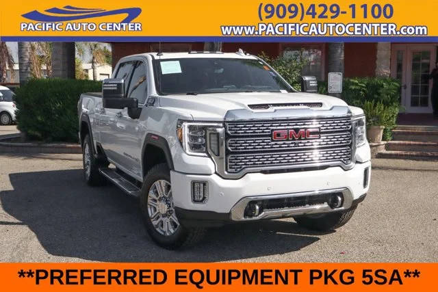 2021 GMC Sierra 2500HD Denali 4WD photo