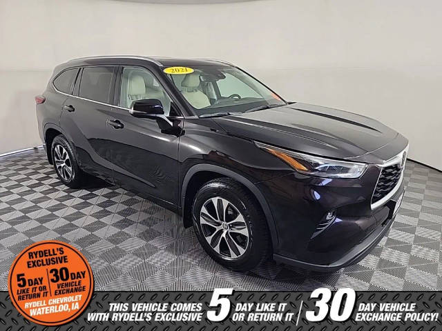 2021 Toyota Highlander XLE AWD photo