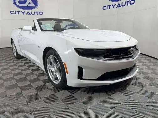 2019 Chevrolet Camaro 1LT RWD photo