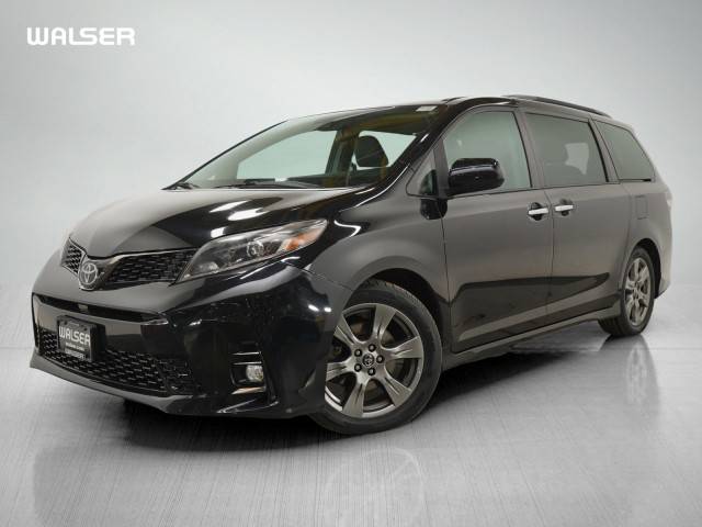 2019 Toyota Sienna SE FWD photo