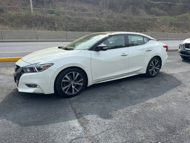 2017 Nissan Maxima Platinum FWD photo