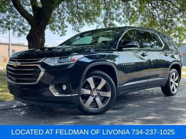 2020 Chevrolet Traverse LT Leather FWD photo