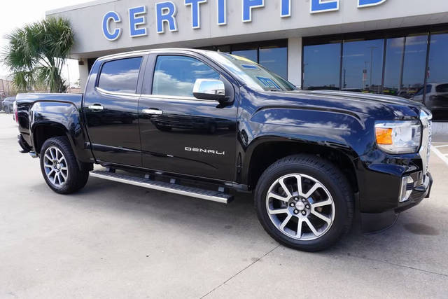 2021 GMC Canyon 4WD Denali 4WD photo