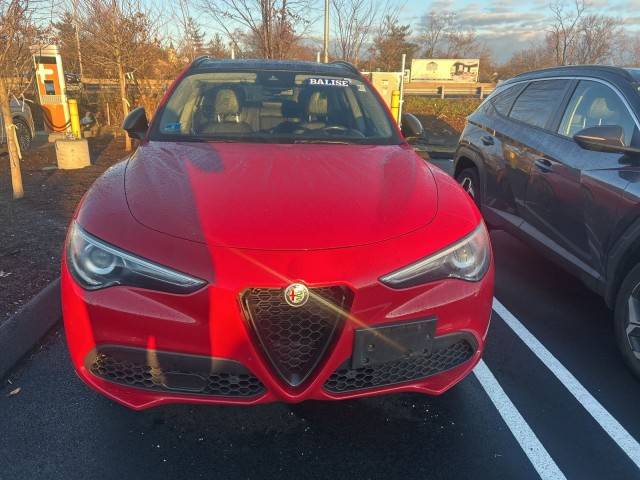 2020 Alfa Romeo Stelvio Ti AWD photo