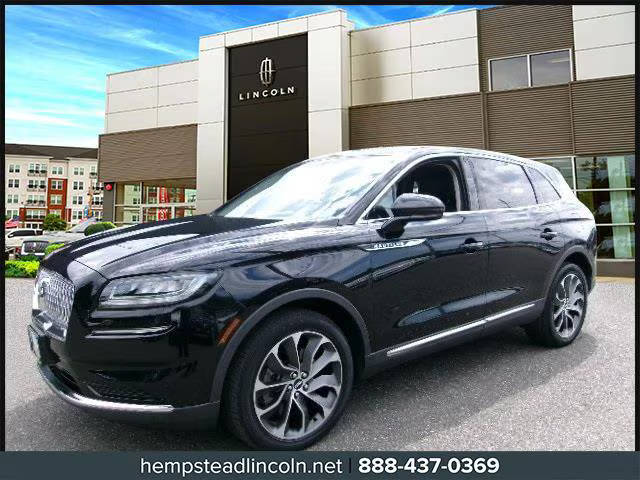 2021 Lincoln Nautilus Reserve AWD photo