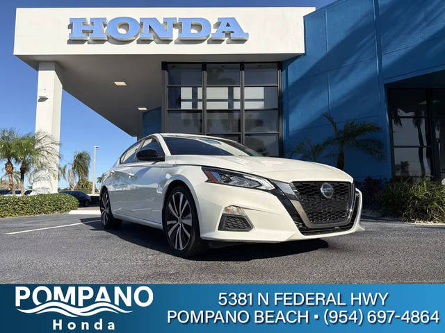 2021 Nissan Altima 2.0 SR FWD photo