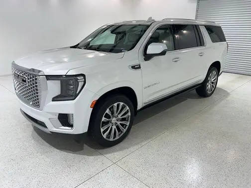 2021 GMC Yukon XL Denali RWD photo