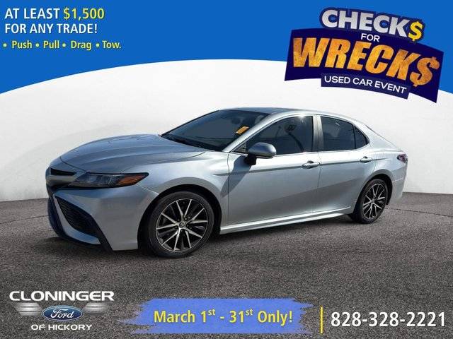 2021 Toyota Camry SE FWD photo