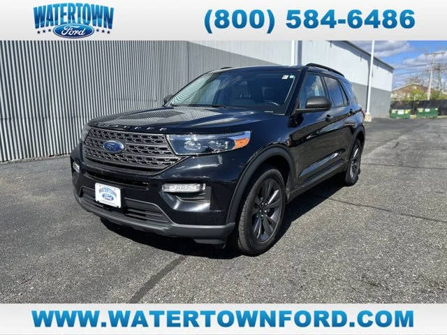 2021 Ford Explorer XLT 4WD photo