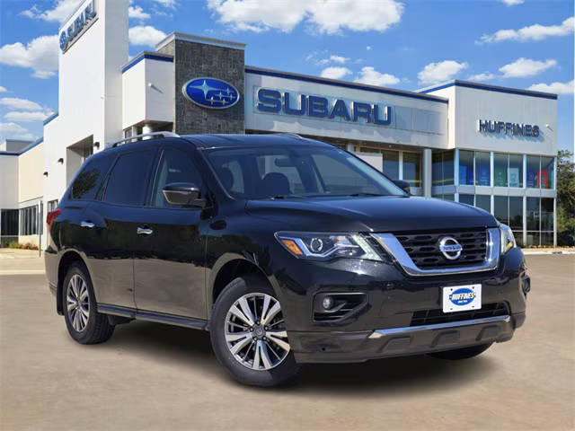 2020 Nissan Pathfinder SV FWD photo