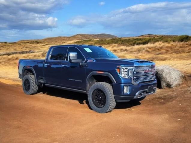 2021 GMC Sierra 2500HD Denali 4WD photo