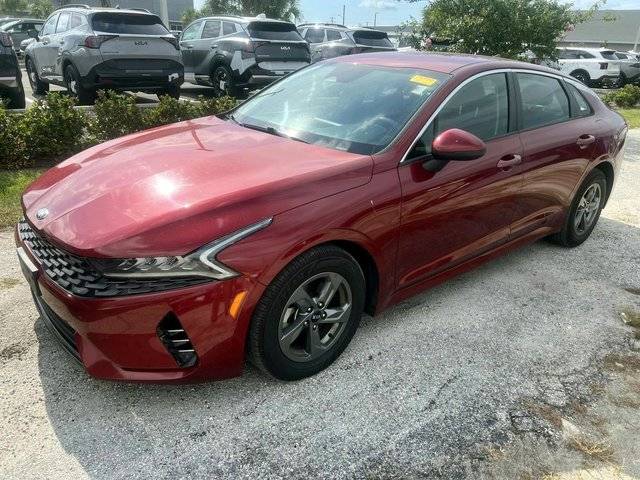 2021 Kia K5 LXS FWD photo