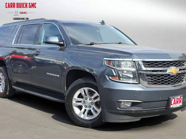 2020 Chevrolet Suburban LT 4WD photo