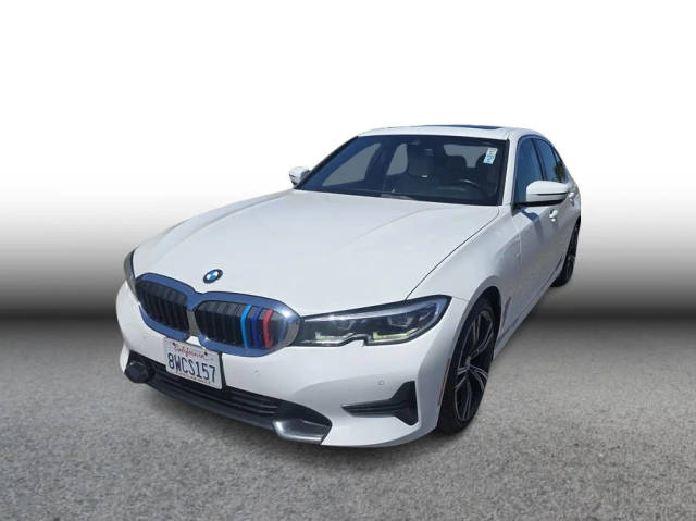2021 BMW 3 Series 330i RWD photo