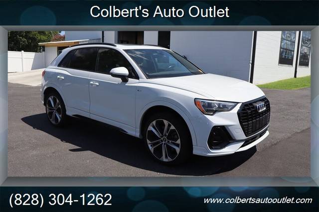 2021 Audi Q3 S line Premium AWD photo