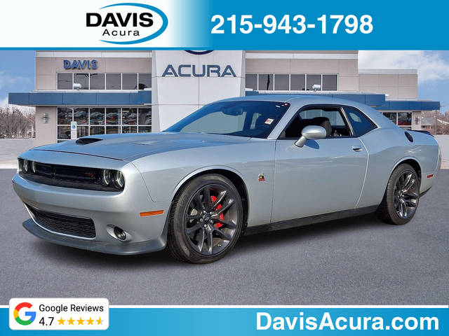 2021 Dodge Challenger R/T Scat Pack RWD photo