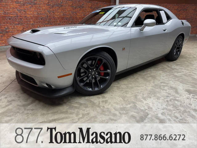 2021 Dodge Challenger R/T Scat Pack RWD photo