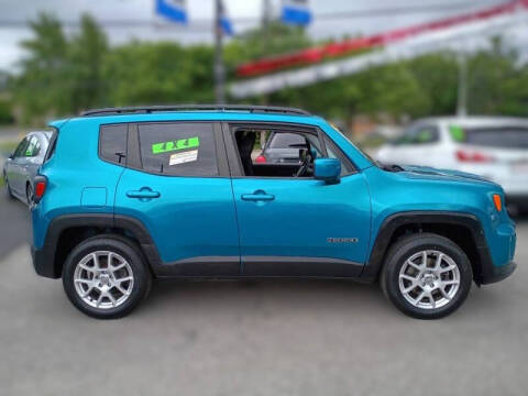 2021 Jeep Renegade Latitude 4WD photo