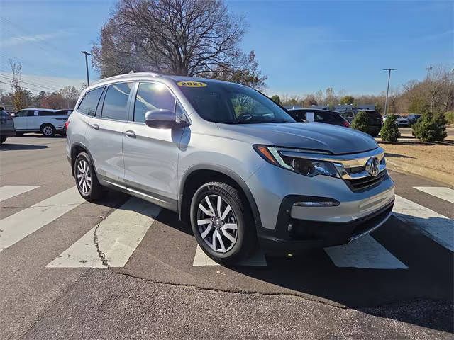 2021 Honda Pilot EX FWD photo