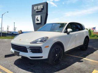 2021 Porsche Cayenne AWD photo